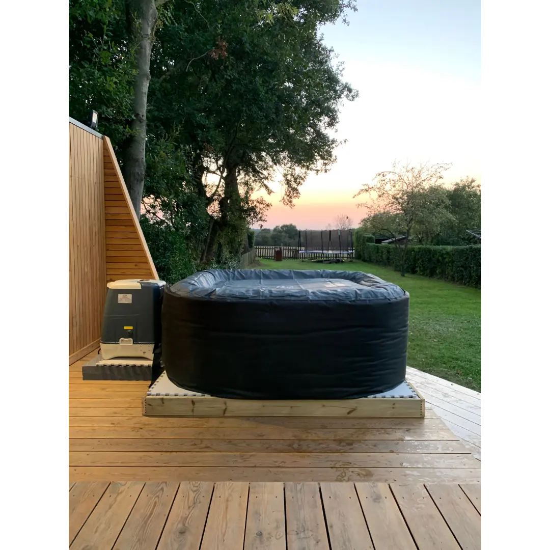 Cwtchy Covers - Custom Hot Tub Insulated Jacket | Weatherproof Thermal Cover